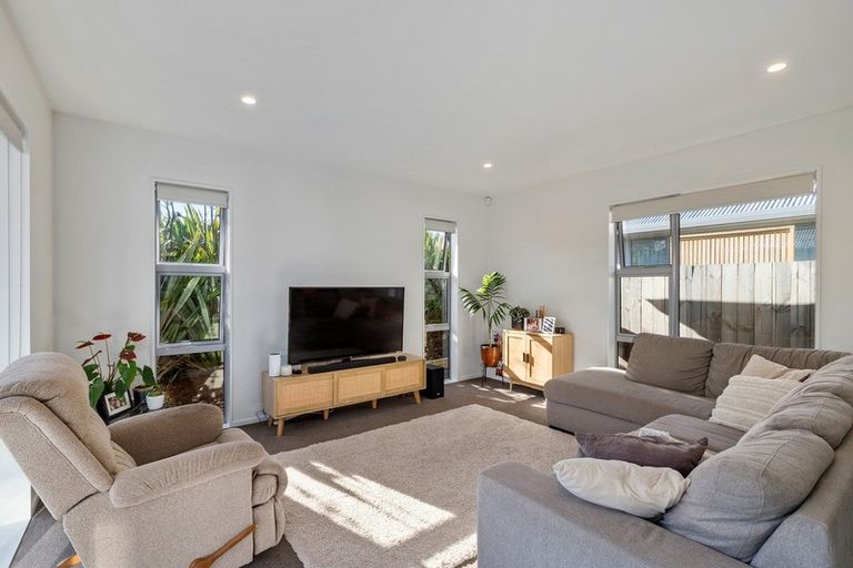 Photo of property in 19 Fairwater Road, Warkworth, 0910