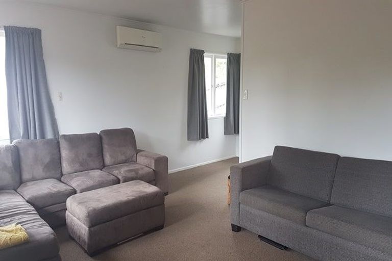 Photo of property in 21a Ogle Crescent, Te Kamo, Whangarei, 0112