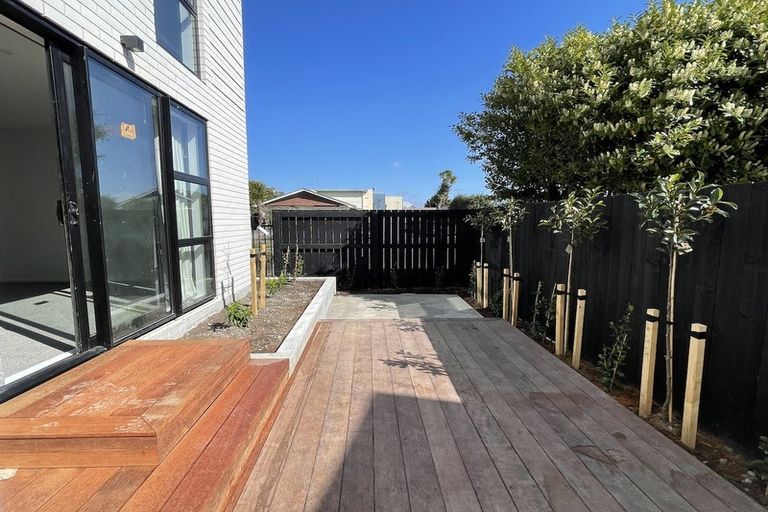 Photo of property in 58 Picton Avenue, Riccarton, Christchurch, 8011