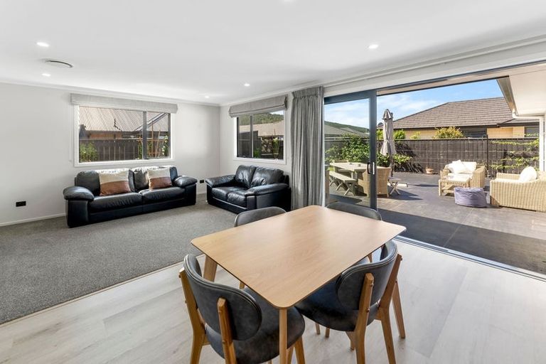 Photo of property in 6 George Fyfe Way, Wakefield, 7025