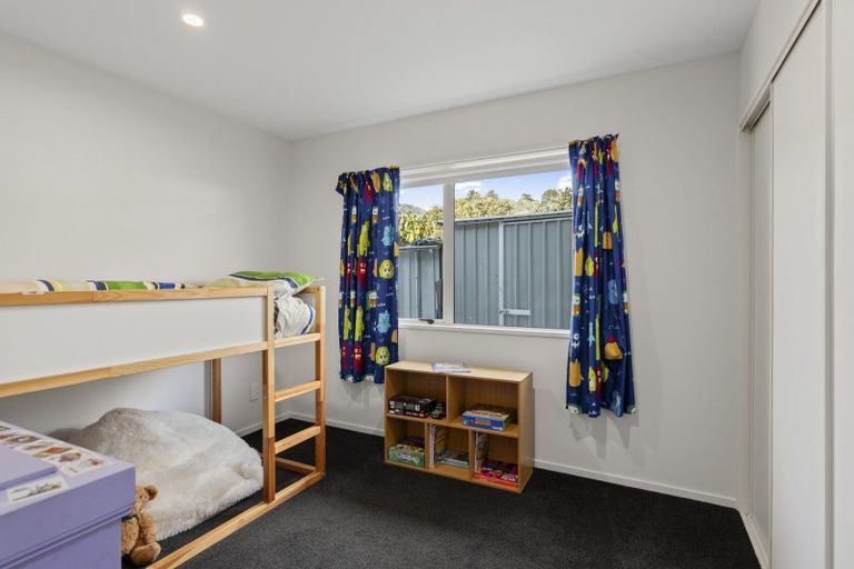 Photo of property in 7 Castleview Lane, Heathcote Valley, Christchurch, 8022