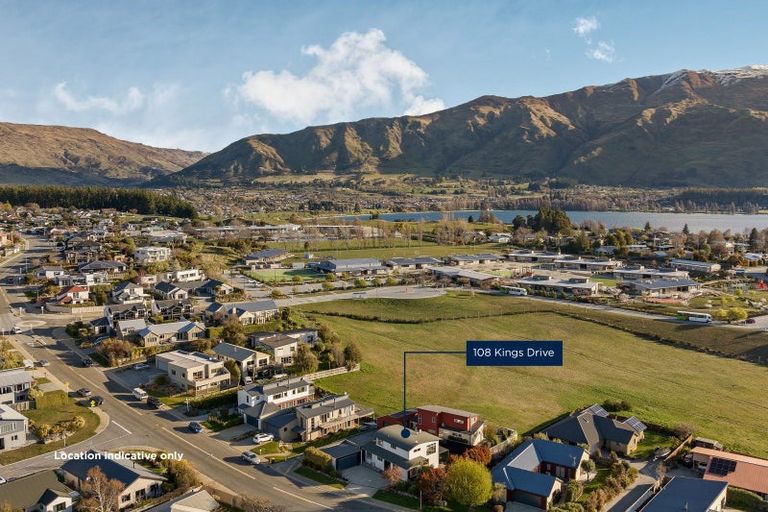 Photo of property in 108 Kings Drive, Wanaka, 9305