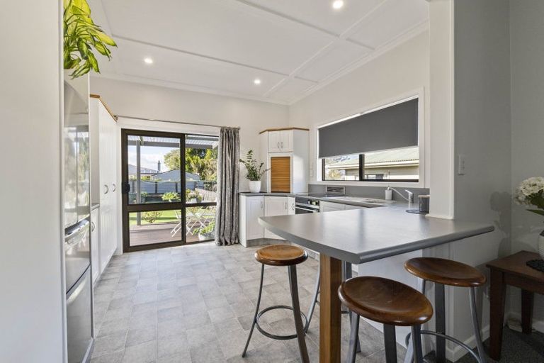 Photo of property in 92 Hamlet Street, Stratford, 4332