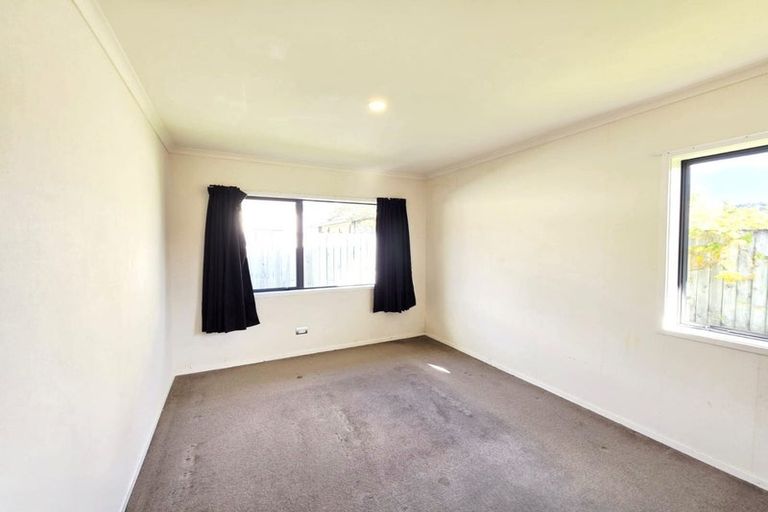 Photo of property in 6 Fraser Colman Grove, Wainuiomata, Lower Hutt, 5014