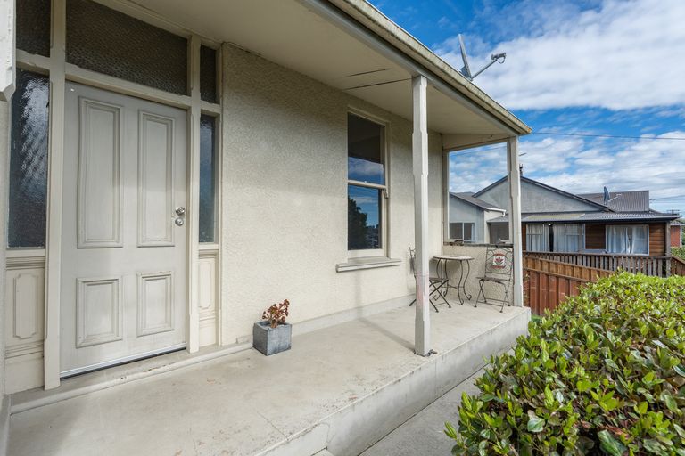 Photo of property in 7 Derby Street, Green Island, Dunedin, 9018