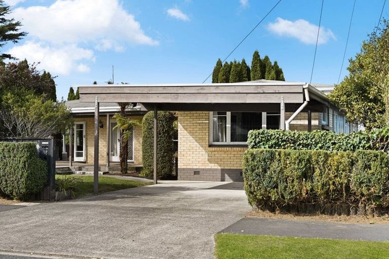 Photo of property in 18 Saint Pauls Road, Chartwell, Hamilton, 3210