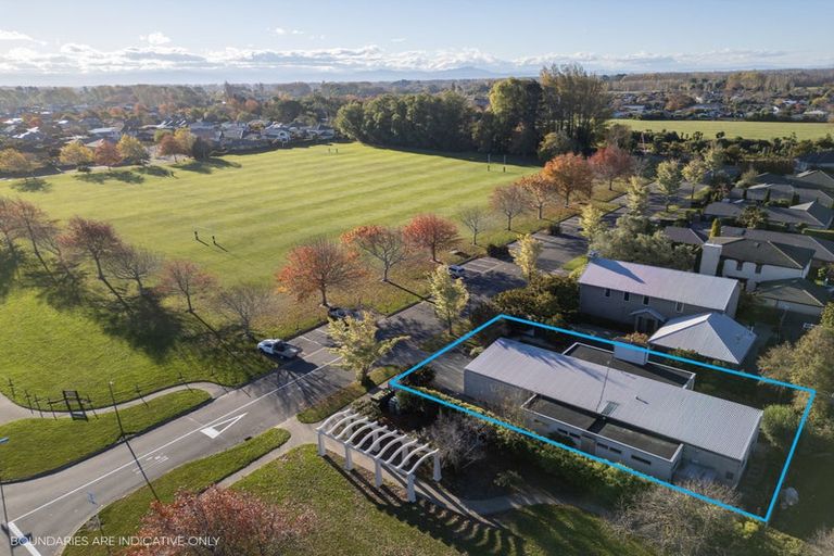 Photo of property in 4 Crombie Green, Northwood, Christchurch, 8051