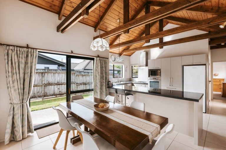 Photo of property in 117 Dickson Road, Papamoa Beach, Papamoa, 3118