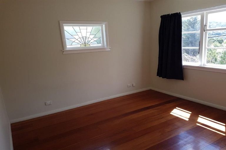 Photo of property in 43 Fraser Avenue, Johnsonville, Wellington, 6037