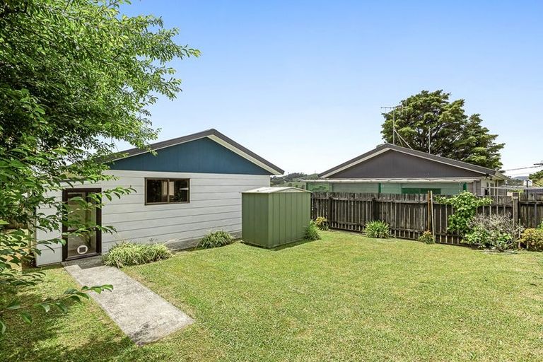 Photo of property in 2/63 Rodney Street, Wellsford, 0900