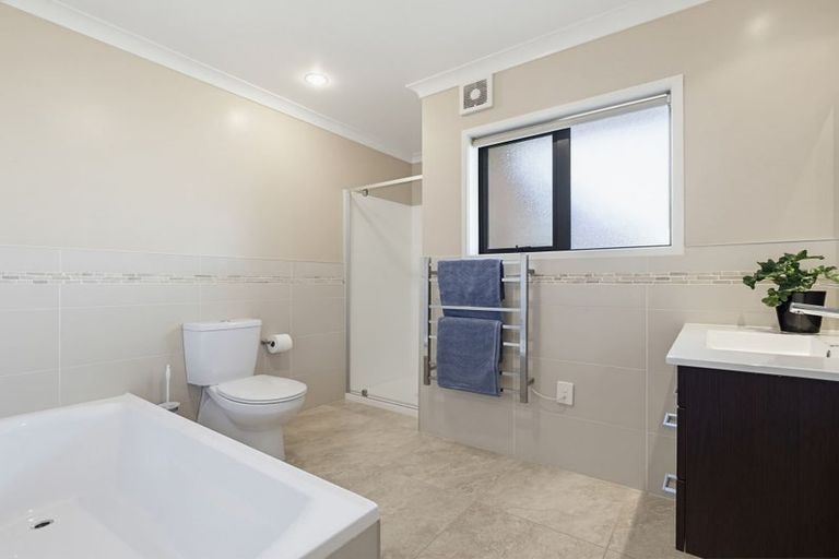 Photo of property in 64 Sereno Vista, Bellevue, Tauranga, 3110