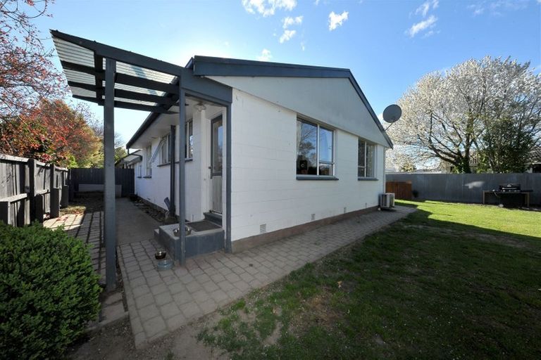 Photo of property in 2/38d Cavendish Road, Casebrook, Christchurch, 8051