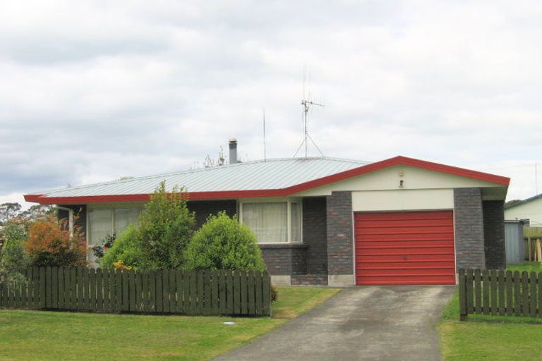 Photo of property in 16 Gilfillan Drive, Katikati, 3129