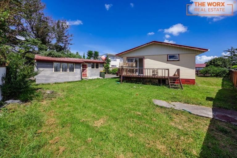 Photo of property in 42 Harania Avenue, Favona, Auckland, 2024