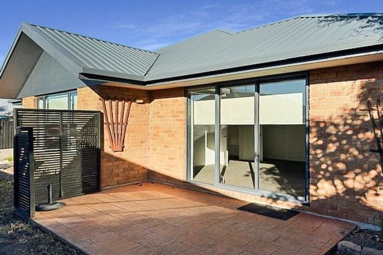 Photo of property in 401 Selwyn Street, Addington, Christchurch, 8024