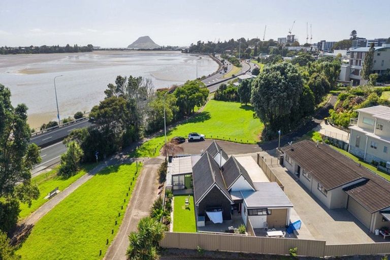 Photo of property in 112 Fourth Avenue, Tauranga, 3110