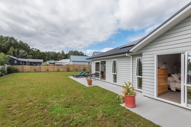 Photo of property in 214 Matakana Valley Road, Matakana, Warkworth, 0985