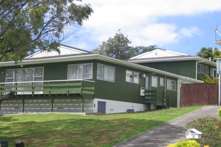 Photo of property in 2/21 Leigh Terrace, Bayview, Auckland, 0629