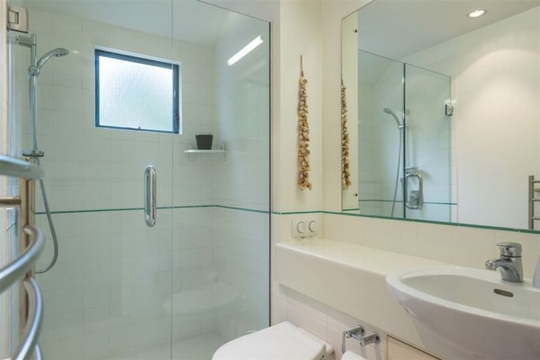Photo of property in 20 Makora Street, Fendalton, Christchurch, 8041