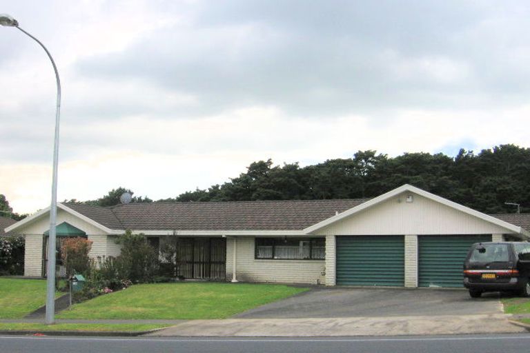 Photo of property in 118 Everglade Drive, Totara Heights, Auckland, 2105