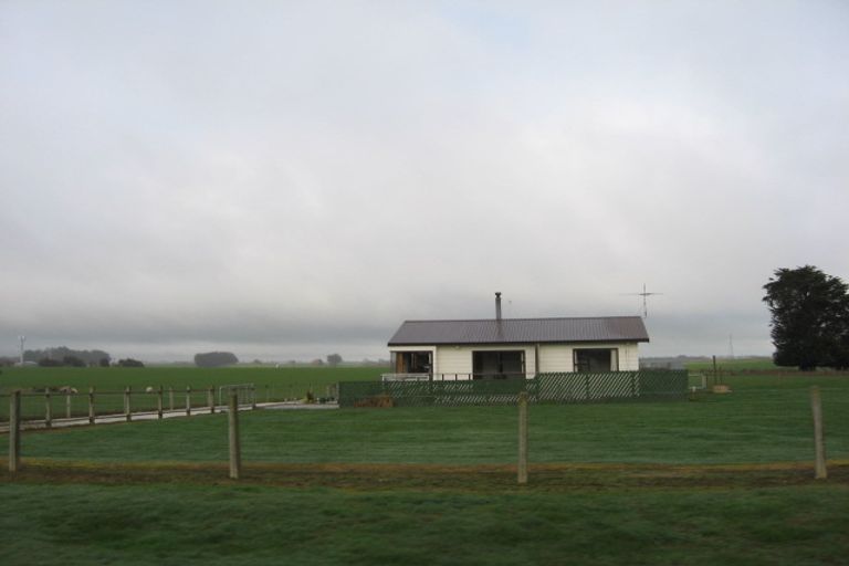 Photo of property in 75 Woodlands Cemetery Road, Woodlands, Invercargill, 9871