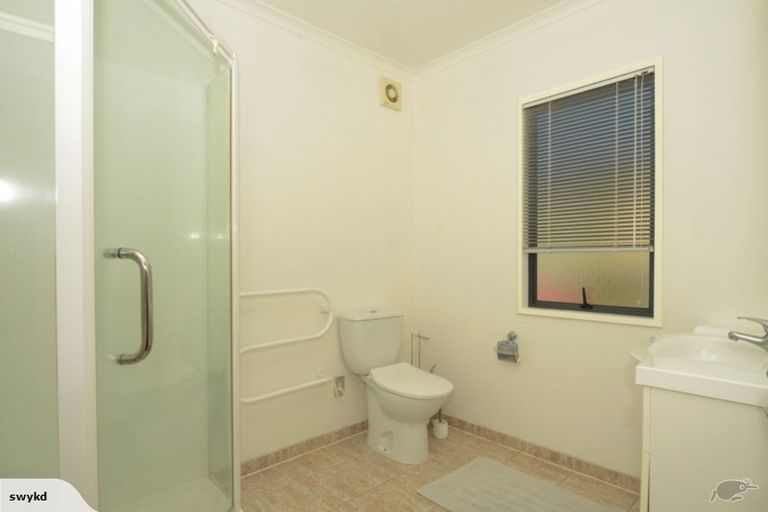 Photo of property in 7 Glenreagh Place, Torbay, Auckland, 0630