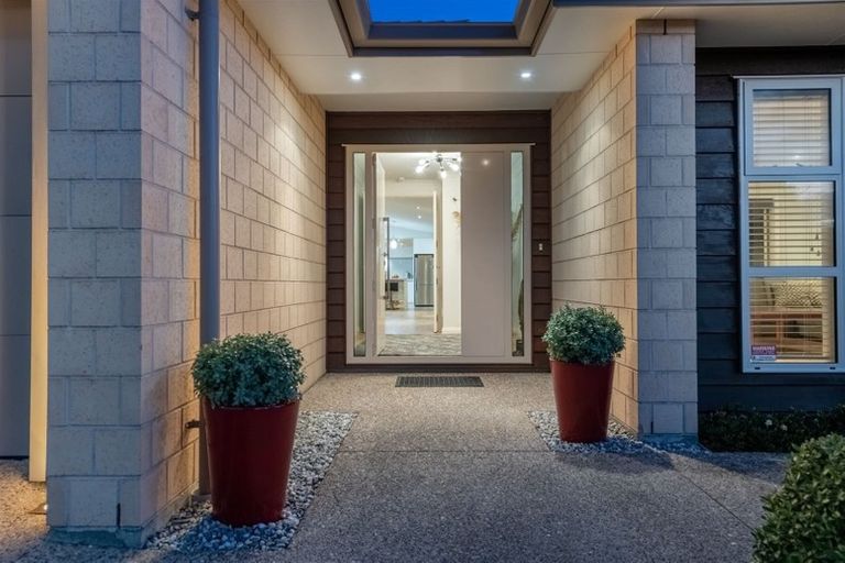 Photo of property in 39 Oceania Sands Way, Papamoa Beach, Papamoa, 3118