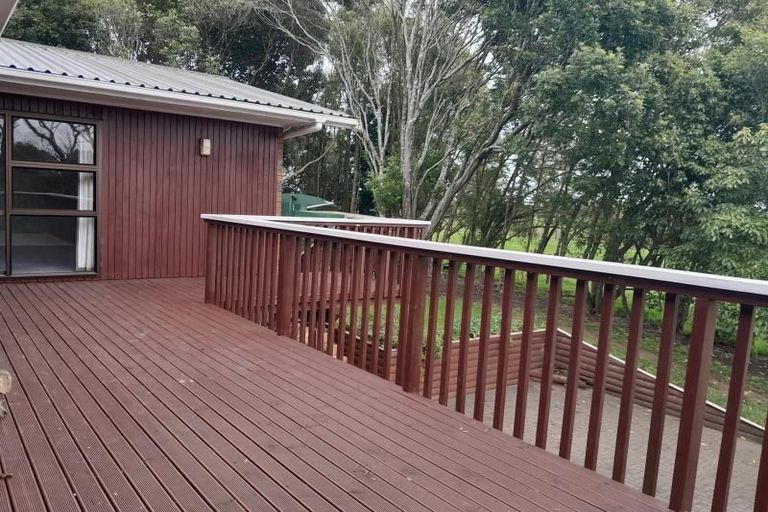 Photo of property in 20 Bungard Road, Karaka, Papakura, 2580