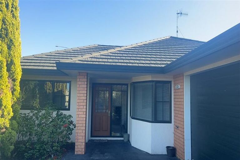 Photo of property in 1 Santa Teresa Court, Paraparaumu Beach, Paraparaumu, 5032