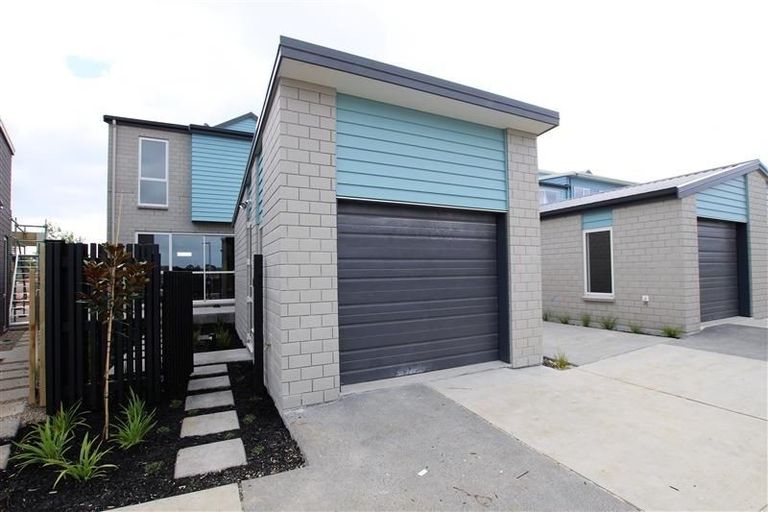 Photo of property in 120 Squadron Drive, Hobsonville, Auckland, 0616