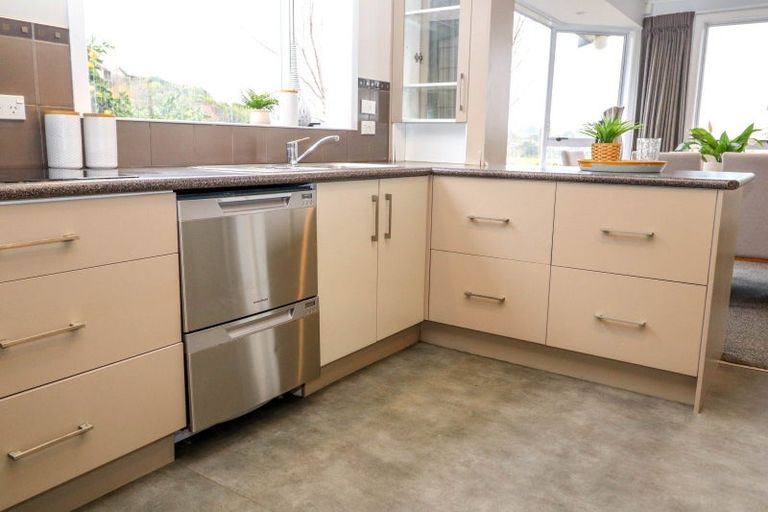 Photo of property in 208 Waikiekie Road, Thames, 3500