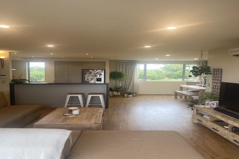 Photo of property in 6e Henley Green, Northwood, Christchurch, 8051