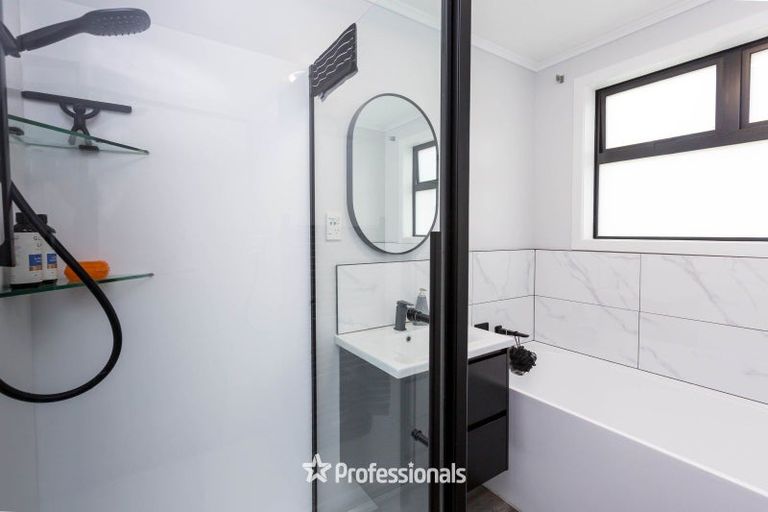 Photo of property in 1712 State Highway 2, Kaitoke, Upper Hutt, 5018