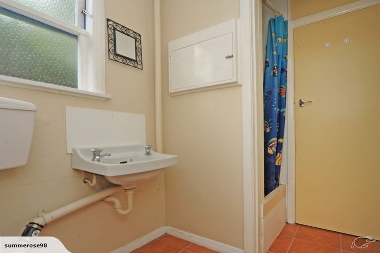 Photo of property in 20 Silverbirch Grove, Churton Park, Wellington, 6037