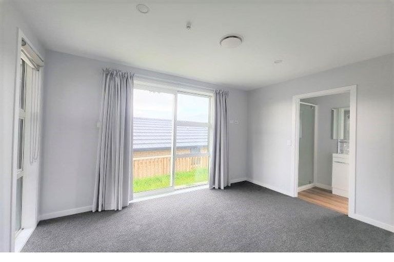 Photo of property in 12 Topsail Way, Whitby, Porirua, 5024