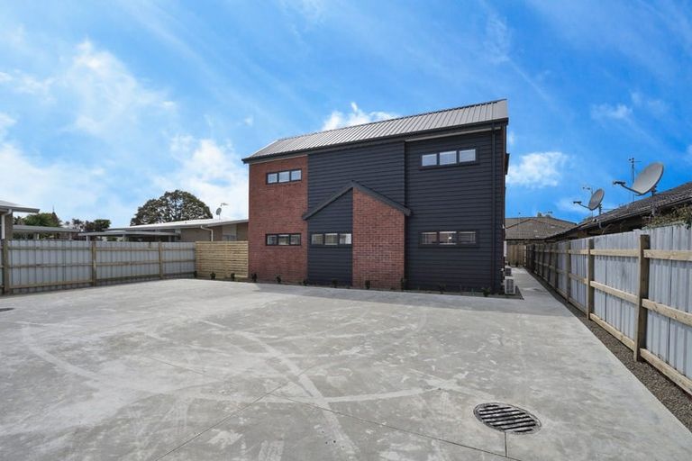 Photo of property in 27u4 Campbell Street, Frankton, Hamilton, 3204