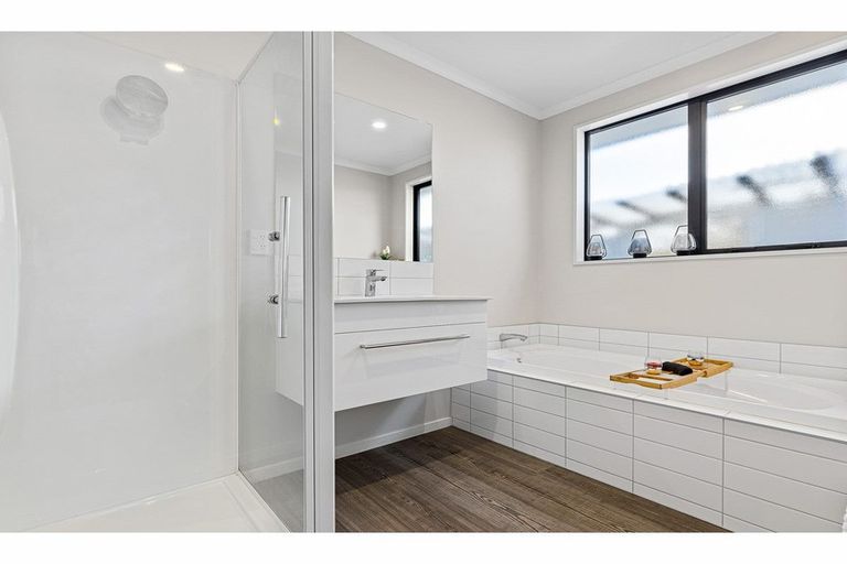 Photo of property in 1 Tippet Crescent, Wigram, Christchurch, 8025