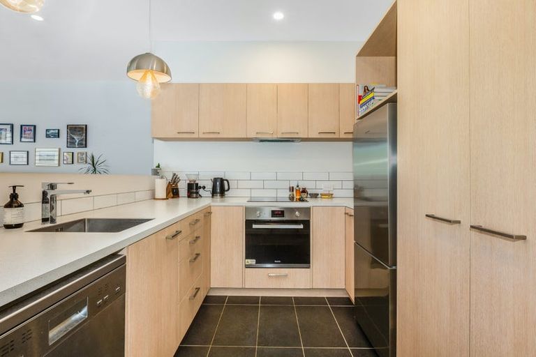 Photo of property in 12/7u Handyside Street, Tawa, Wellington, 5028