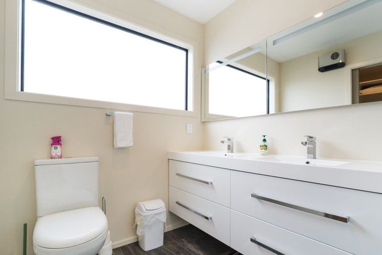 Photo of property in 18b Roy Street, Palmerston North, 4410