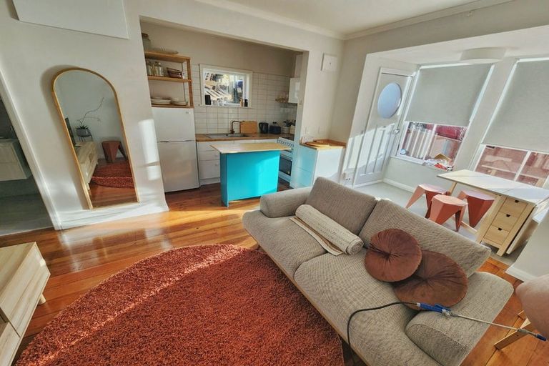 Photo of property in 59 Nairn Street, Mount Cook, Wellington, 6011