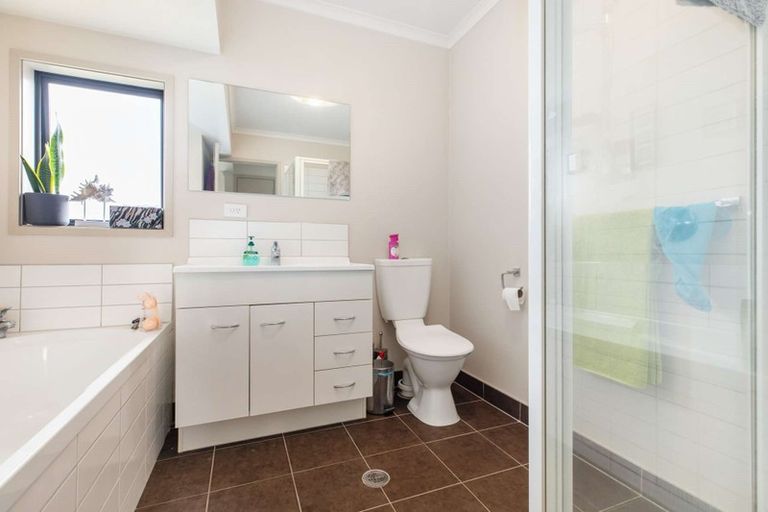 Photo of property in St Claire Village, 11/172 Mcleod Road, Te Atatu South, Auckland, 0610