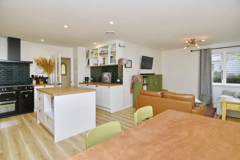 Photo of property in 95a Clarendon Terrace, Woolston, Christchurch, 8023