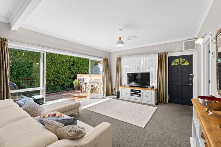 Photo of property in 35a Ayers Street, Rangiora, 7400
