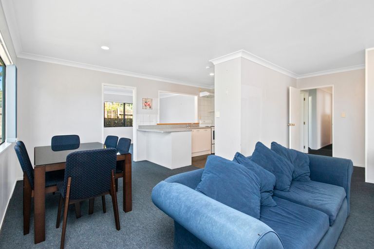 Photo of property in 73a Sandspit Road, Waiuku, 2123