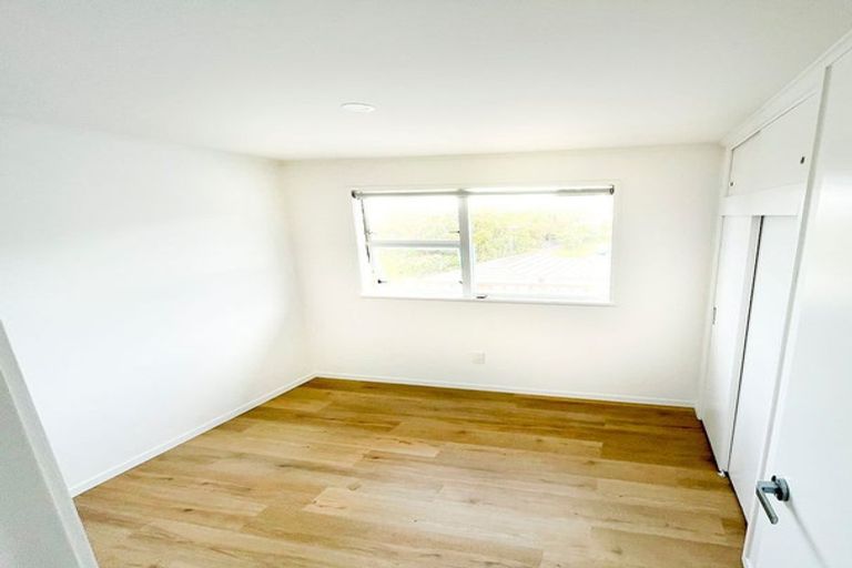 Photo of property in 17 Lemnos Place, Titirangi, Auckland, 0604