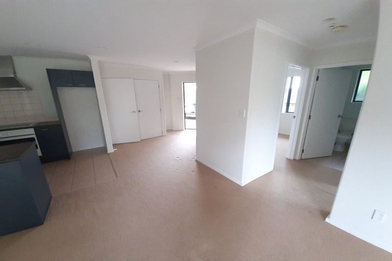 Photo of property in 45 Kittiwake Drive, Schnapper Rock, Auckland, 0632