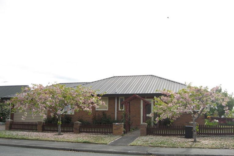 Photo of property in 5 Golding Avenue, Rangiora, 7400