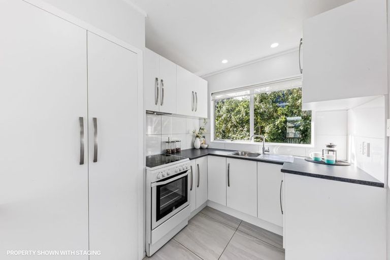 Photo of property in 10/41 Anzac Road, Browns Bay, Auckland, 0630