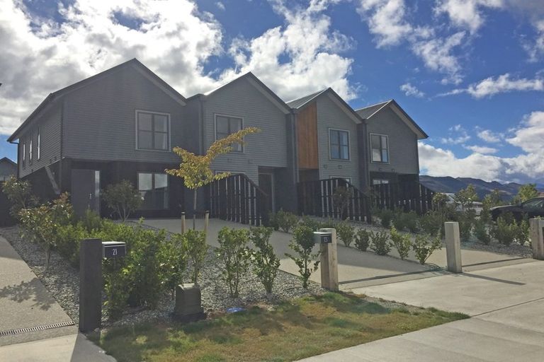 Photo of property in Northlake, 25 Cluden Crescent, Wanaka, 9305