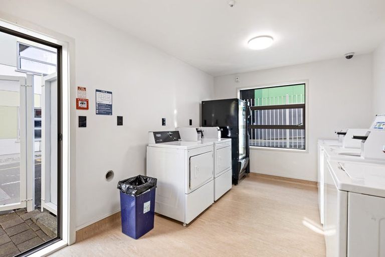 Photo of property in Drummond Street Flats, 14/19 Drummond Street, Mount Cook, Wellington, 6021